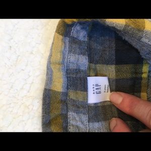Toddler Gap button down Shirt